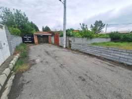 <div class='tp_title'>زمین مسکونی خوشقیمت در سرخرود</div><div class='tp_desc'>با سلام
با معرفی یک قواره زمین خوشقیمت در شهر سرخرود ، در خدمت شما عزیزان هستم....❗️❗️❗️
اگر قصد ساخت ویلا در یک شهر ساحلی آرام را دارید ...؟!؟!
اگر تمایل به سرمایهگذاری تضمینی در شمال کشور را دارید...؟!؟!
تا انتهای آگهی همراه من باشید....❗️❗️
✖️مـــشـــخـ...</div><div class='row_location'><div class='row_title'>آدرس</div><div class='tp_location'>بافت شهری سرخرود<br />آدرس: مازندران، سرخرود، املاک نفار</div></div><div class='row_contact'><div class='row_title'>اطلاعات تماس</div><div class='tp_contact'>شیما قیصریان</div></div><div style='clear:both'></div><div class='title'>تصاویر</div><div class='images_box'><img src='/components/com_djclassifieds/images/item/1/1228_img_20250501_114435_ths.jpg' width='267' height='200' /><img src='/components/com_djclassifieds/images/item/1/1228_img_20250501_114455_ths.jpg' width='267' height='200' /><img src='/components/com_djclassifieds/images/item/1/1228_img_20250501_114418_ths.jpg' width='267' height='200' /></div><div style='clear:both'></div> زمین مسکونی خوشقیمت در سرخرود