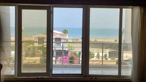 <div class='tp_title'>اجاره واحد در برج فروزان سرخرود</div><div class='tp_desc'>با سلام
برج فروزان ، یکی از معروفترین برجهای ساحلی سرخرود میباشد که در منطقه برند خط دریا سرخرود واقع شده است....❕❕❕
با معرفی یک واحد جهت رهن و اجاره سالیانه در این برج جذاب ساحلی ، همراه شما هستم...❗️❗️❗️
با اجاره واحد در برج فروزان سرخرود ، علاوه بر بهرهمندی از مشاعات جذاب برج ، میتوانید از اقامت در یک لوکیشن برند و توریست نشین و دسترسی...</div><div class='row_location'><div class='row_title'>آدرس</div><div class='tp_location'>خط دریا سرخرود<br />آدرس: مازندران، سرخرود، املاک نفار</div></div><div class='row_contact'><div class='row_title'>اطلاعات تماس</div><div class='tp_contact'>شیما قیصریان</div></div><div style='clear:both'></div><div class='title'>تصاویر</div><div class='images_box'><img src='/components/com_djclassifieds/images/item/1/1252_2e77bd7d6bc9907859704d9f6cd25a5f_ths.jpg' width='300' height='169' /><img src='/components/com_djclassifieds/images/item/1/1252_img_20250601_141044_ths.jpg' width='300' height='169' /><img src='/components/com_djclassifieds/images/item/1/1252_img_20250601_141015_ths.jpg' width='300' height='169' /></div><div style='clear:both'></div> اجاره واحد در برج فروزان سرخرود