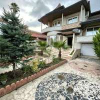 <div class='tp_title'>اجاره سالانه ویلا استخردار در سرخرود</div><div class='tp_desc'>با سلام
رهن و اجاره سالیانه ویلا با مشخصات زیر در سرخرود....❕❕❕
✔️۲۰۰ متر زمین✔️۳۰۰ متر بنا تریبلکس✔️۳ خواب✔️فول فرنیش✔️استخر چهار فصل به همراه جکوزی✔️حیاط باغچه کاری شده✔️تراس بزرگ✔️پارکینگ و انباری
◾️این ویلا زیبا در یکی از دهکده های منطقه سرخرود</div><div class='row_location'><div class='row_title'>آدرس</div><div class='tp_location'>دهکدههای توریستی سرخرود<br />آدرس: مازندران، سرخرود، املاک نفار</div></div><div class='row_contact'><div class='row_title'>اطلاعات تماس</div><div class='tp_contact'>شیما قیصریان</div></div><div style='clear:both'></div><div class='title'>تصاویر</div><div class='images_box'><img src='/components/com_djclassifieds/images/item/1/1264_img_20250617_122530_ths.jpg' width='200' height='200' /><img src='/components/com_djclassifieds/images/item/1/1264_img_20250617_122620_ths.jpg' width='200' height='200' /><img src='/components/com_djclassifieds/images/item/1/1264_img_20250617_122634_ths.jpg' width='200' height='200' /></div><div style='clear:both'></div> اجاره سالانه ویلا استخردار در سرخرود